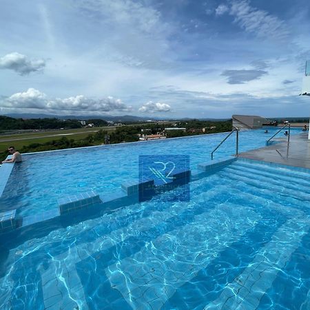 Aru Suites Homestay Wifi,Carpark,24H Check In,Water Filter By R2 Residence Kota Kinabalu Dış mekan fotoğraf