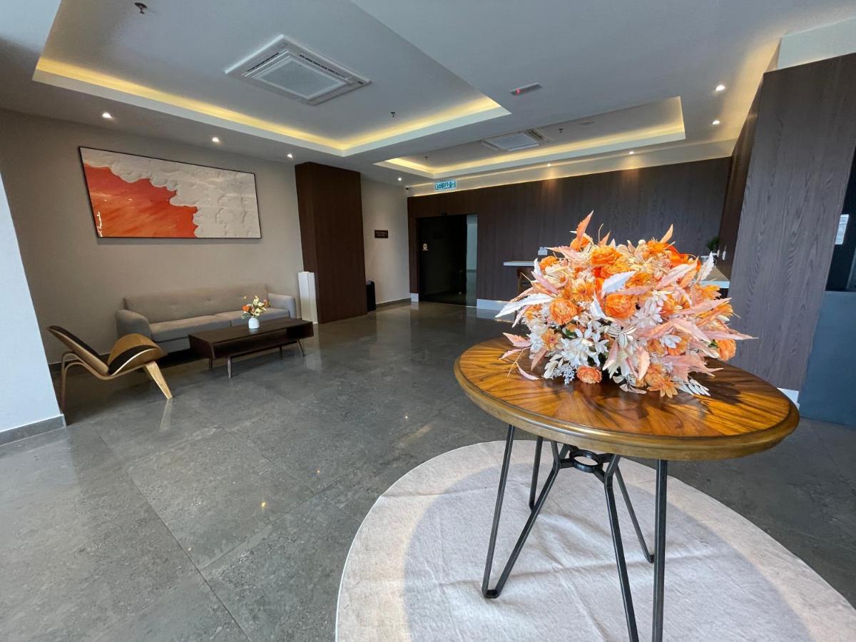 Aru Suites Homestay Wifi,Carpark,24H Check In,Water Filter By R2 Residence Kota Kinabalu Dış mekan fotoğraf