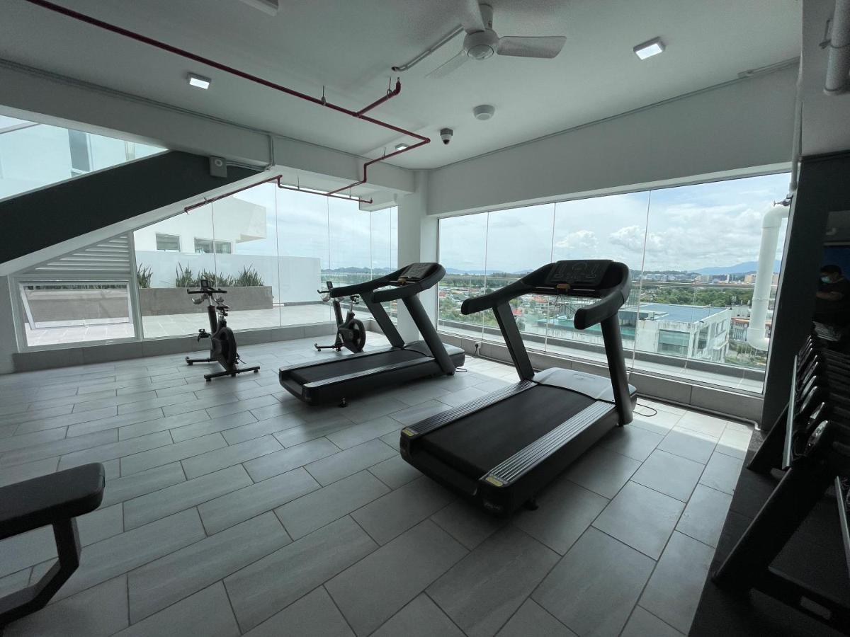 Aru Suites Homestay Wifi,Carpark,24H Check In,Water Filter By R2 Residence Kota Kinabalu Dış mekan fotoğraf
