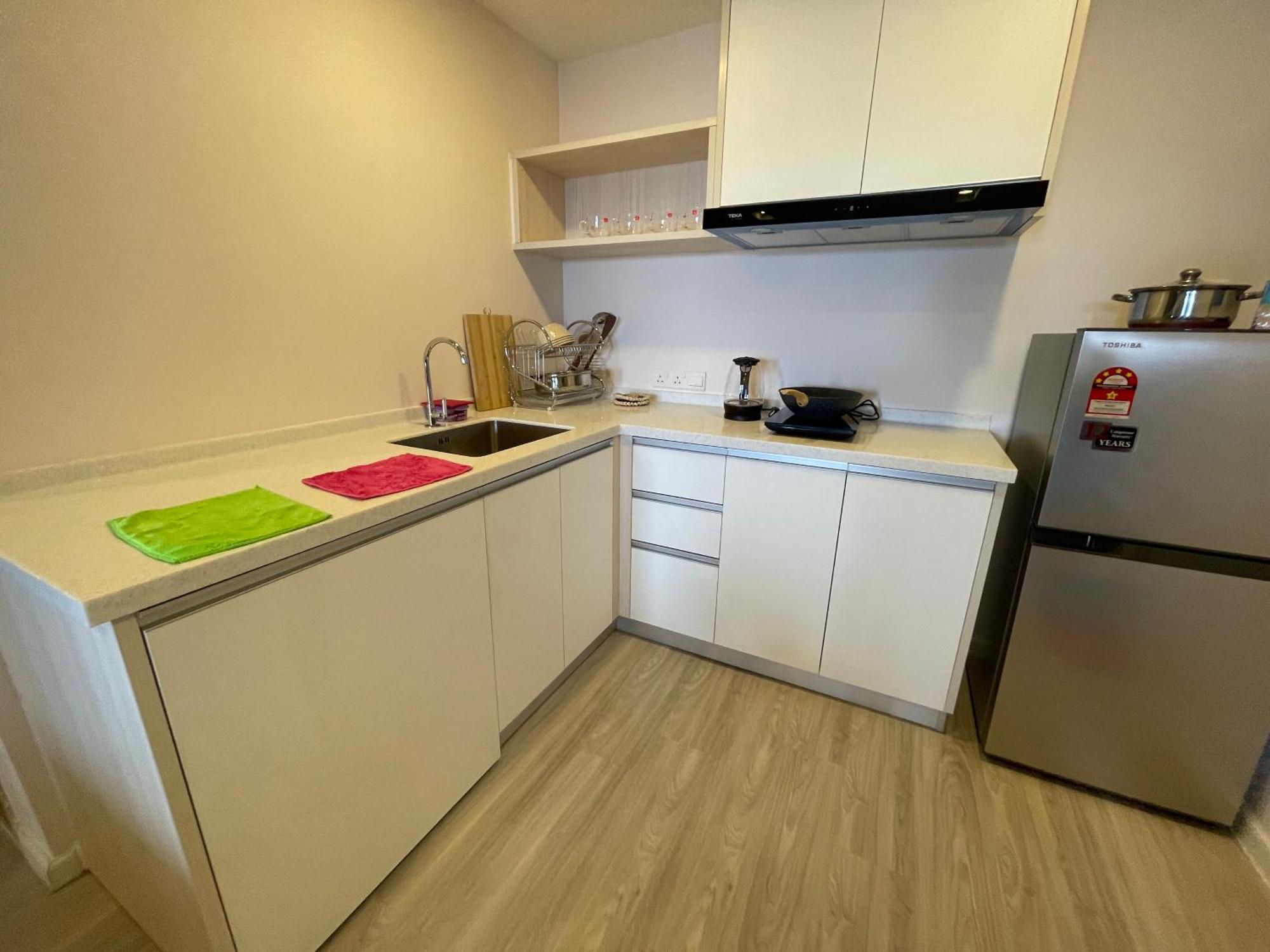 Aru Suites Homestay Wifi,Carpark,24H Check In,Water Filter By R2 Residence Kota Kinabalu Dış mekan fotoğraf